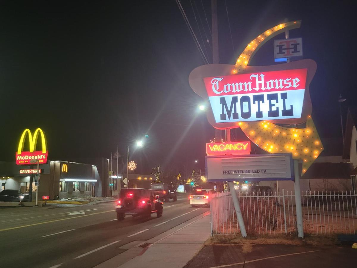 Townhouse Motel Bishop Luaran gambar